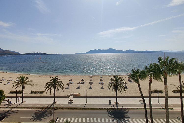 puerto-pollensa-beach